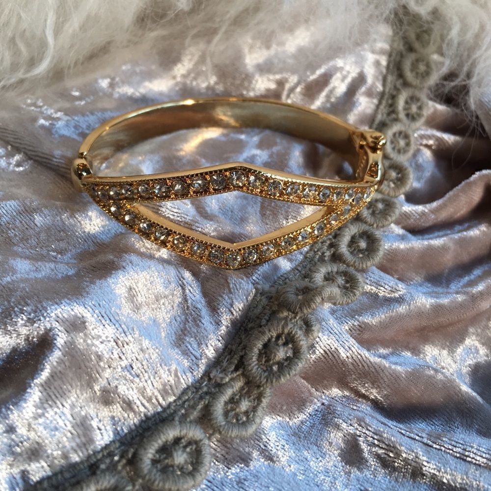 Diamond Shaped Bracelet!  - Picture 13 of 16